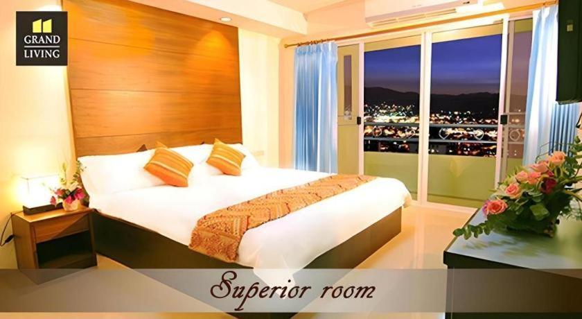 Grand Living Residence Chiang Mai Esterno foto