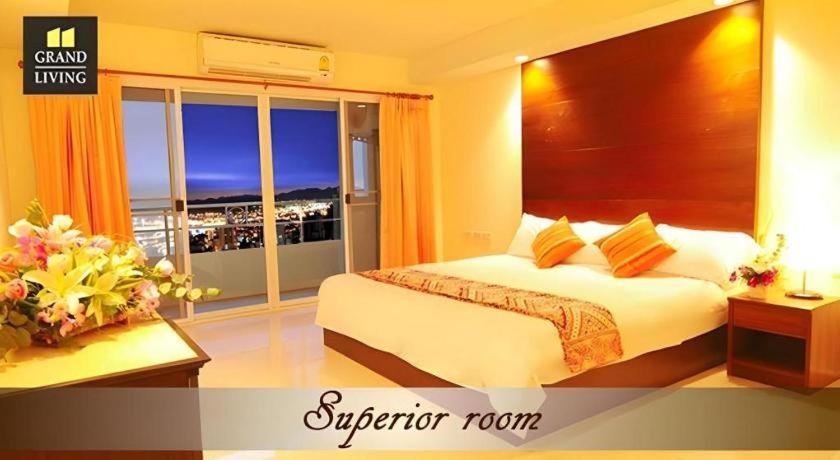Grand Living Residence Chiang Mai Esterno foto